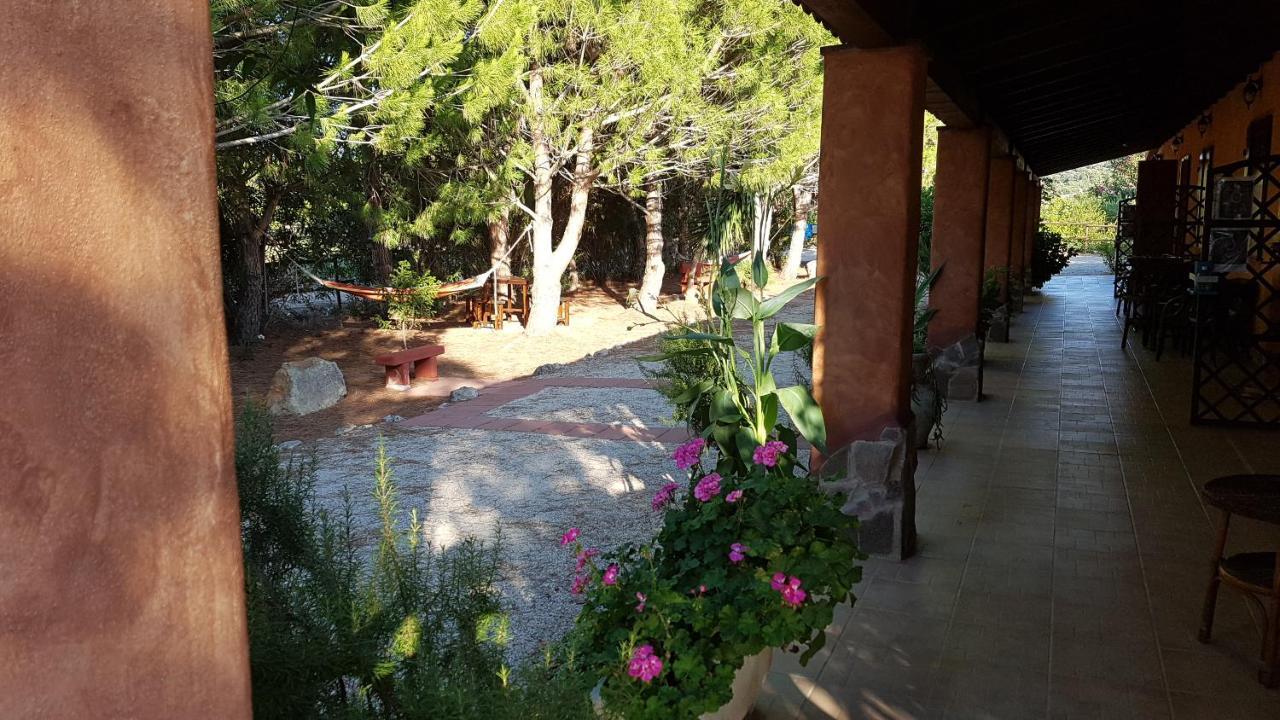 Agriturismo La Barca In Secca Olmedo Exterior foto