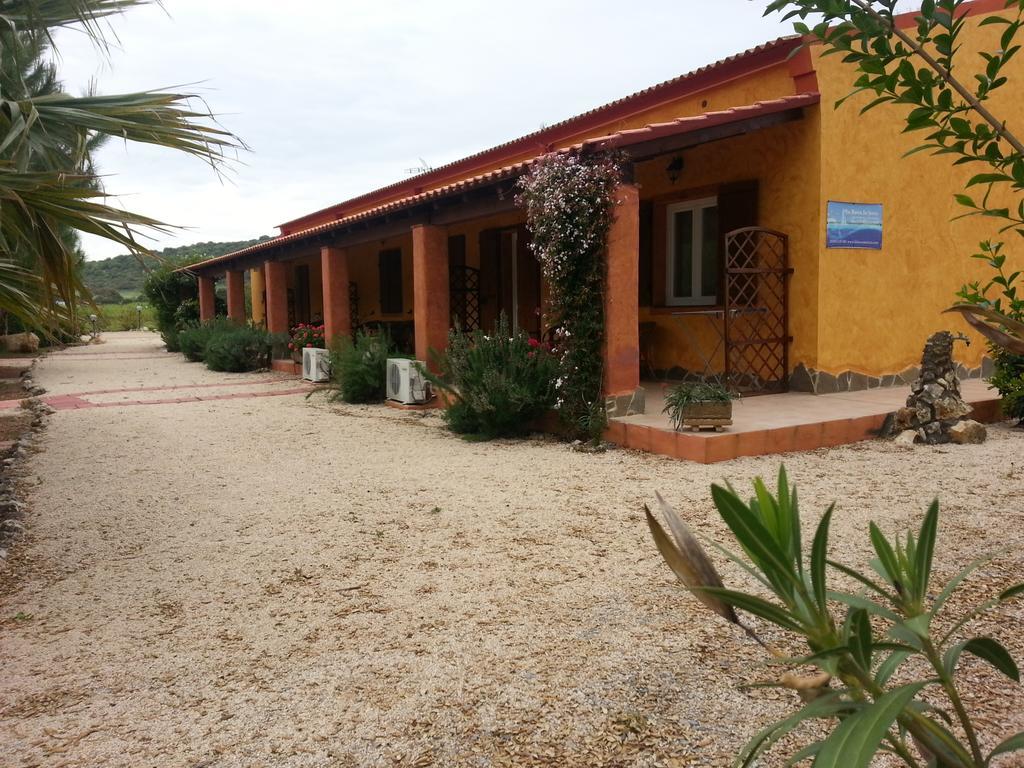 Agriturismo La Barca In Secca Olmedo Exterior foto