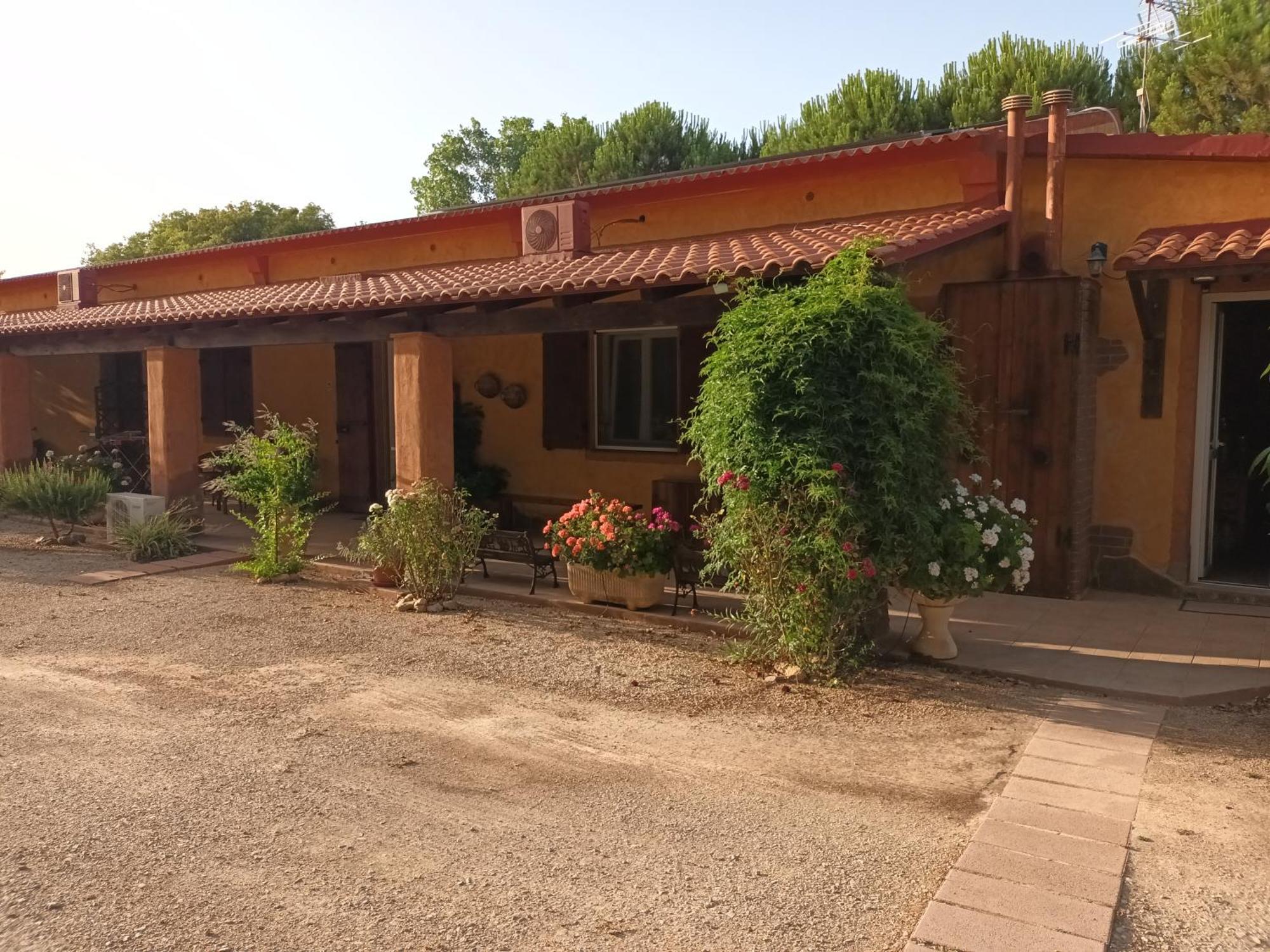 Agriturismo La Barca In Secca Olmedo Exterior foto
