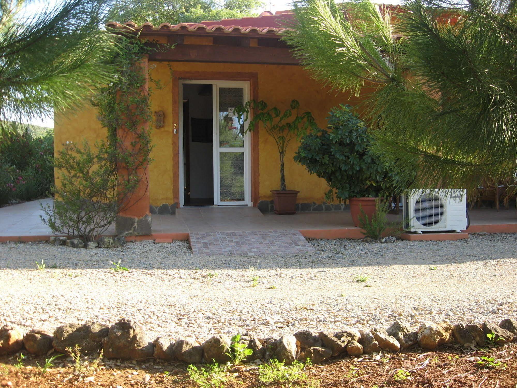 Agriturismo La Barca In Secca Olmedo Exterior foto
